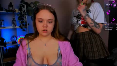 Ashli online show from April 14, 2026, 12:49 am