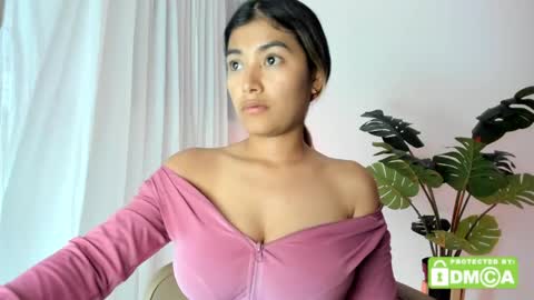 Snapshot of ashllovee_ chatting on April 24, 2026, 1:08 am ashllovee online show from April 24, 2026, 1:08 am