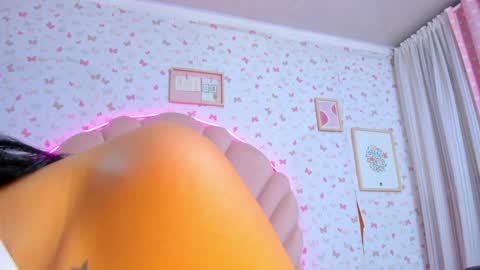 Snapshot of ashly_leee chatting on December 21, 2024, 3:31 pm Ashly online show from December 21, 2024, 3:31 pm