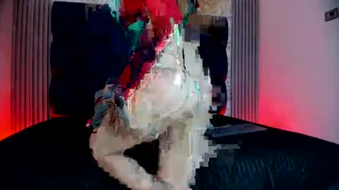 Snapshot of ashlybenison chatting on January 8, 2025, 2:25 am ashlybenison online show from January 8, 2025, 2:25 am