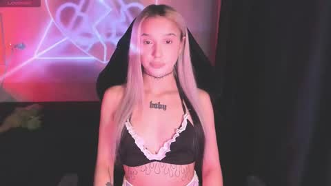 Snapshot of ashmila chatting on February 4, 2026, 4:13 pm Mila online show from February 4, 2026, 4:13 pm