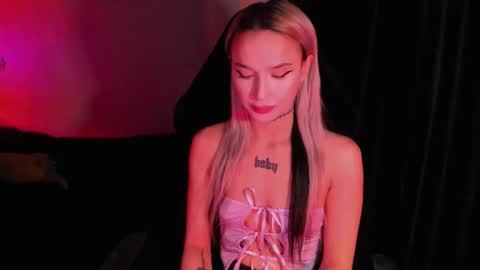 Snapshot of ashmila chatting on February 25, 2026, 5:50 am Mila online show from February 25, 2026, 5:50 am