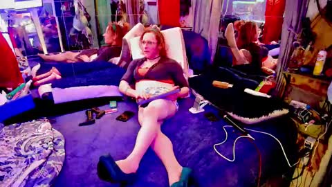 ashmomo online show from December 24, 2024, 7:39 am