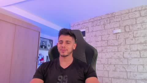 my name real is camilo online show from March 31, 2026, 8:42 pm