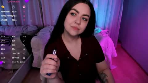 Your girlfriend online show from June 4, 2026, 1:11 am