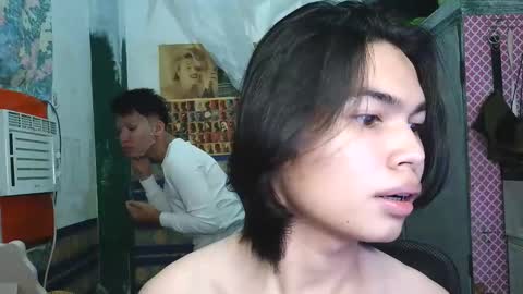 asian_babyboi online show from April 19, 2026, 12:04 pm