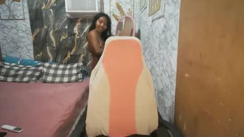 Snapshot of asian_janeth chatting on March 3, 2026, 12:06 am im janeth single mom online show from March 3, 2026, 12:06 am