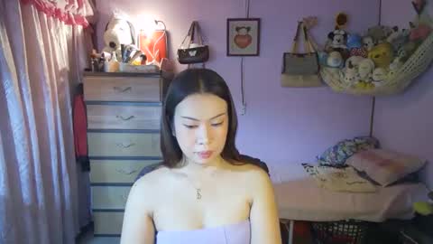 Snapshot of asian_llory chatting on March 18, 2026, 2:04 am asian_llory online show from March 18, 2026, 2:04 am