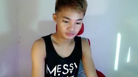 asian_lover05 online show from April 26, 2026, 11:02 pm