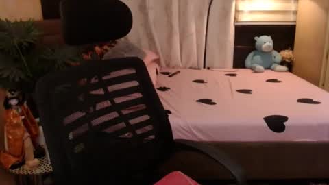 angela online show from January 27, 2025, 3:26 am