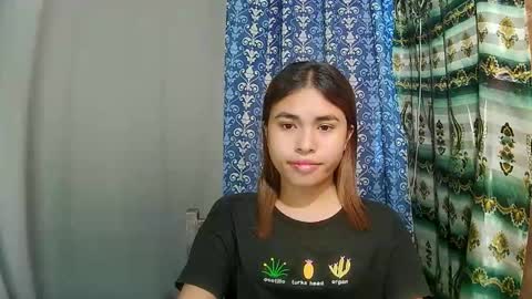 Snapshot of asian_sofiaxxx chatting on January 17, 2026, 6:18 am Sofia online show from January 17, 2026, 6:18 am