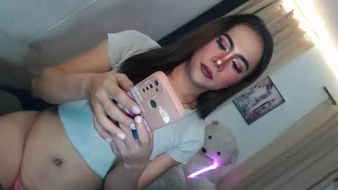 Snapshot of asian_ulysses chatting on November 6, 2025, 10:38 am asian_ulysses online show from November 6, 2025, 10:38 am