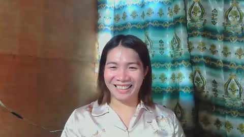Snapshot of asian_zumi chatting on October 14, 2025, 2:01 am asian_zumi online show from October 14, 2025, 2:01 am