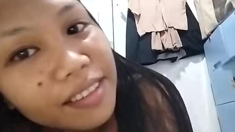 asiancreamy4u online show from December 23, 2024, 5:32 pm