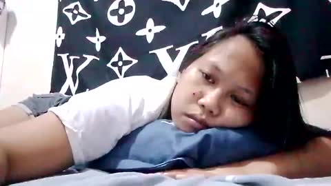 asiancreamy4u online show from February 7, 2025, 4:03 pm