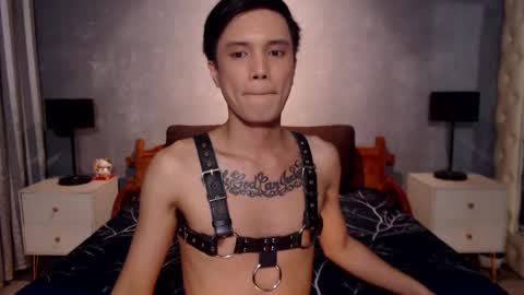 Snapshot of asianguy_nextdoor chatting on February 13, 2025, 9:20 am AsherMiller online show from February 13, 2025, 9:20 am