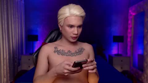 Snapshot of asianguy_nextdoor chatting on September 10, 2025, 4:29 pm AsherMiller online show from September 10, 2025, 4:29 pm