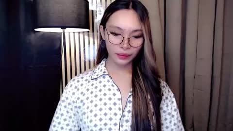 Snapshot of asianhottiesttamira chatting on October 5, 2025, 12:14 pm HI IM TAMIRA LOOKING FOR SERIOUS RELATIONSHIP online show from October 5, 2025, 12:14 pm