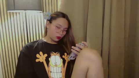 Snapshot of asianhottiesttamira chatting on October 10, 2025, 6:12 am HI IM TAMIRA LOOKING FOR SERIOUS RELATIONSHIP online show from October 10, 2025, 6:12 am