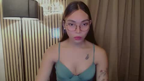 Snapshot of asianhottiesttamira chatting on October 23, 2025, 4:12 am HI IM TAMIRA LOOKING FOR SERIOUS RELATIONSHIP online show from October 23, 2025, 4:12 am