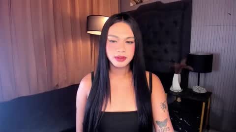 JULIA online show from January 6, 2026, 5:38 pm