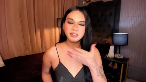 JULIA online show from February 6, 2026, 1:21 am