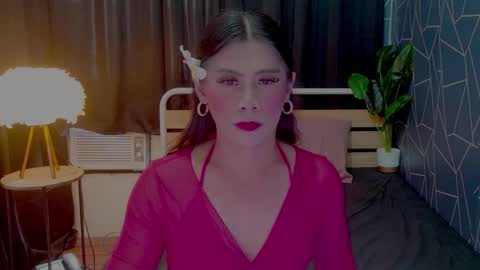 asianloreen24 online show from November 29, 2025, 5:32 am