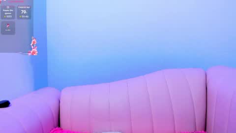 Snapshot of asianslut_ chatting on May 8, 2026, 5:02 am AsianSlut online show from May 8, 2026, 5:02 am