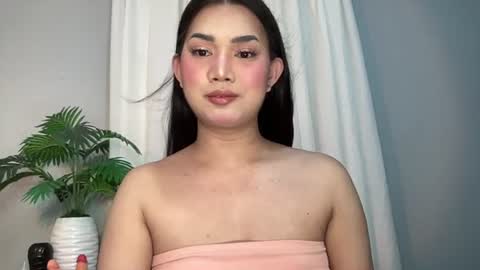 Lily online show from July 8, 2026, 12:04 am