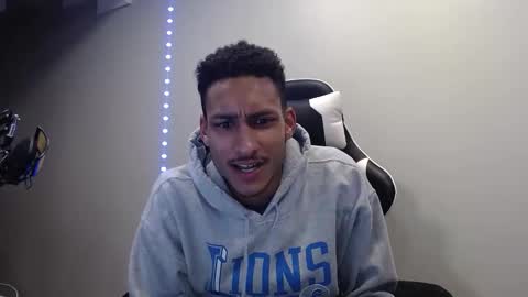 asimpsdream online show from March 9, 2025, 11:25 pm