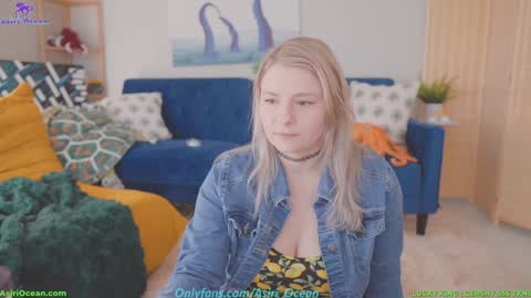 Asiri   pronounced Ah-siri Please no nicknames   3 online show from March 11, 2026, 2:34 pm