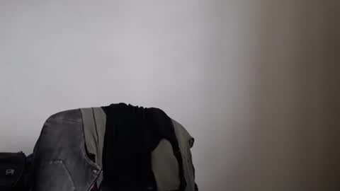 aslanne online show from February 28, 2026, 11:00 am