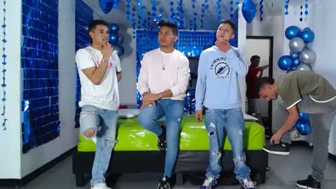 THOMAS AND DAMIAND online show from February 16, 2025, 12:19 am