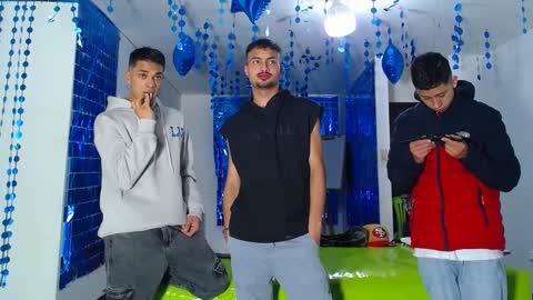 THOMAS AND DAMIAND online show from March 2, 2025, 12:09 am