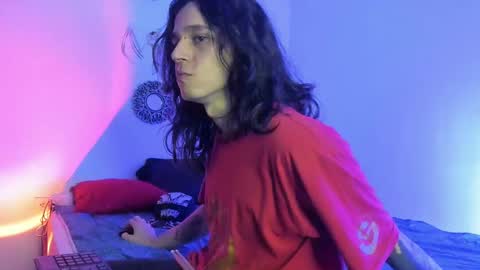 Snapshot of asmodeuszz chatting on December 3, 2024, 5:20 am asmodeuszz online show from December 3, 2024, 5:20 am