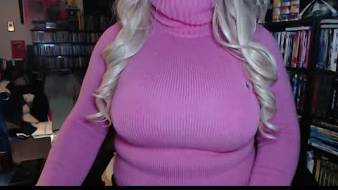 Aspen Vale online show from January 28, 2025, 11:50 pm