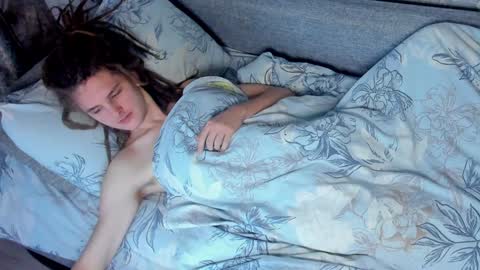 asphalt surfer online show from January 21, 2025, 12:50 pm