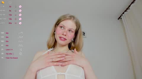 Sasha online show from December 15, 2024, 12:40 am