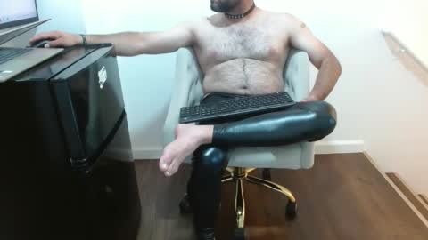 latex online show from September 18, 2025, 10:34 pm