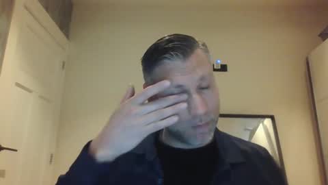 Assmani28 online show from February 4, 2025, 3:15 pm