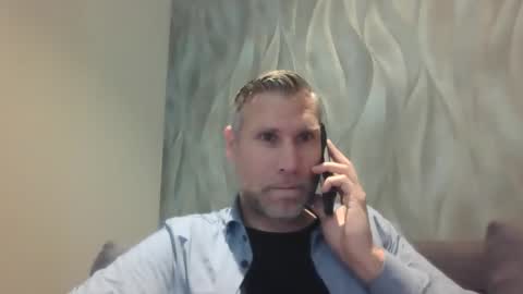 Assmani28 online show from April 14, 2026, 2:01 pm