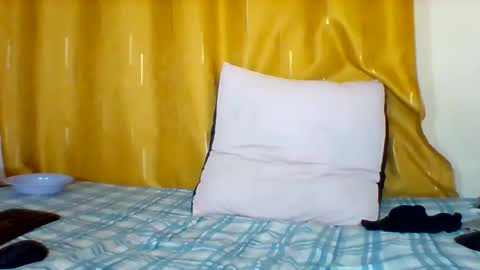 FLORAH DANIEL online show from September 19, 2025, 7:25 pm