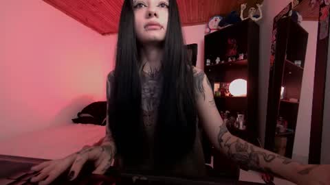 Snapshot of astarte4 chatting on July 7, 2026, 12:53 pm Sof online show from July 7, 2026, 12:53 pm