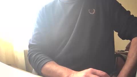 astelover online show from January 6, 2025, 2:14 pm