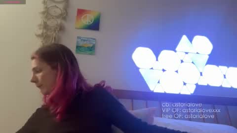 AstoriaLove online show from February 4, 2026, 2:28 am