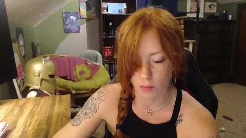 AstraeaSiren online show from September 11, 2025, 2:44 am