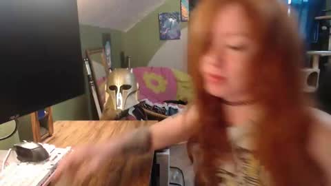 AstraeaSiren online show from April 10, 2026, 5:17 pm