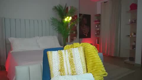 Astrea online show from September 24, 2025, 12:14 am