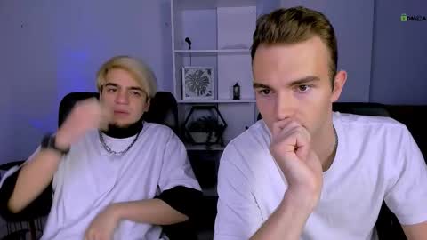 astren online show from November 4, 2025, 1:10 pm