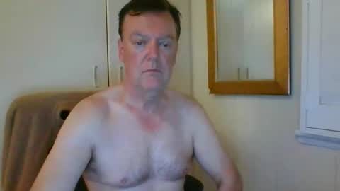 Snapshot of astute008 chatting on February 27, 2026, 1:00 pm astute008 online show from February 27, 2026, 1:00 pm